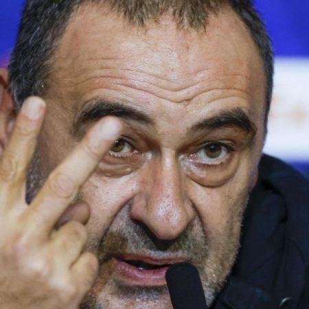 Sarri, tajante con su equipo: “Lo que hice por la Lazio no lo habría hecho por ningún otro y tuve grandes dudas”