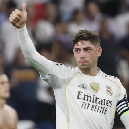 Fede Valverde se queda sin salida