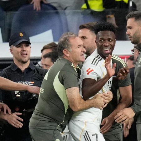 Vinicius, tras su show en el Clásico: “No queremos ofender a los jugadores del Barça”