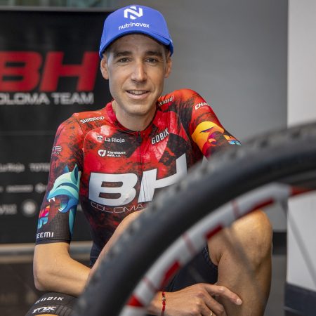 La Emotiva Despedida de David Valero: Un Legado Brillante en el Mountain Bike Español