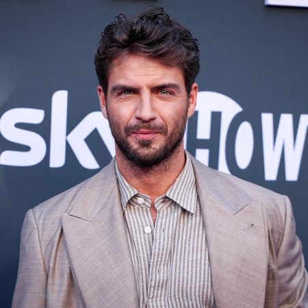 Maxi Iglesias Publica su Primera Novela: Una Aventura Literaria Lleno de Intriga y Pasión