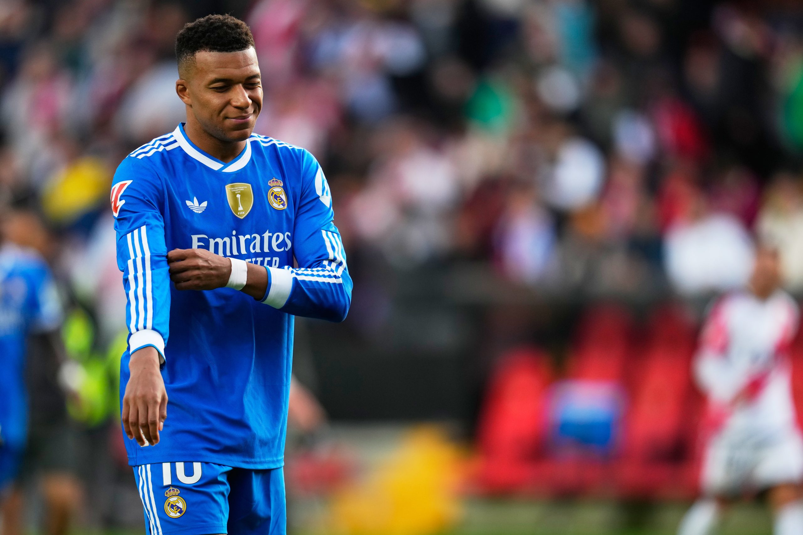 6910c94fdb236 scaled