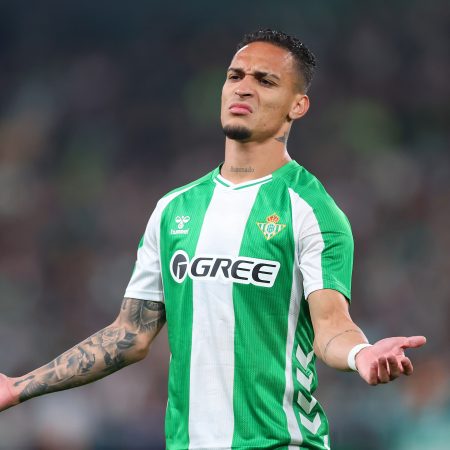 El Real Betis y Girona: ¡Una Batalla de Altibajos en La Cartuja!