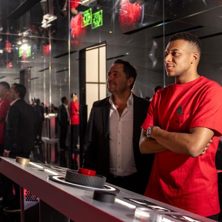 Mbappé en Dubai: La polémica que sacude al fútbol francés y la reacción de los aficionados