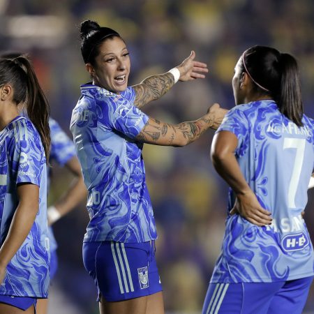 El Gran Choque del Apertura 2025: Tigres UANL vs América, ¿Quién saldrá Campeón?