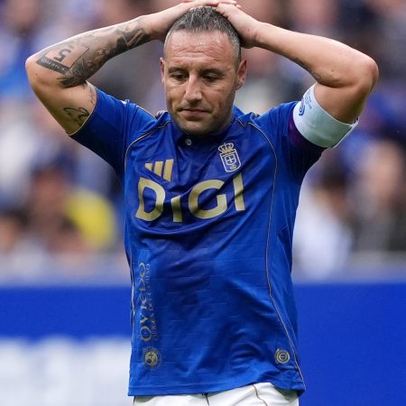 Santi Cazorla y su última hazaña: a un paso de hacer historia en LaLiga a sus 40 años