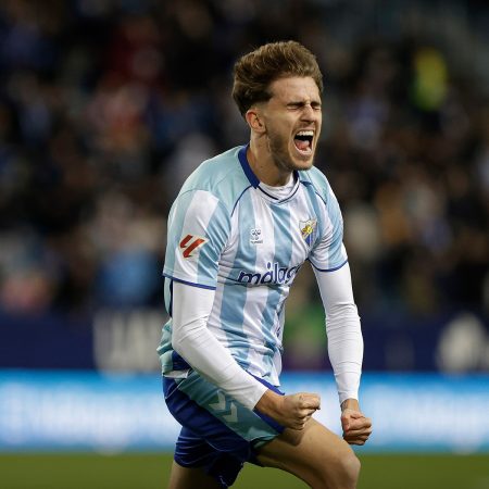 El Málaga Rescata una Victoria Inesperada: 3-2 en un Final Dramático ante el Mirandés