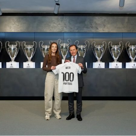 Caroline Weir: Celebración de 100 Partidos y su Impacto en el Real Madrid Femenino