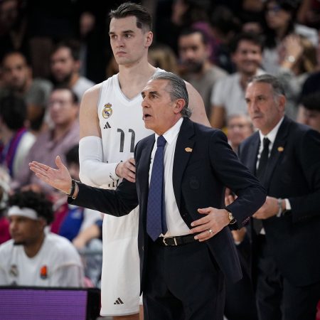 Real Madrid: Scariolo Habla del Potencial de Hezonja y el Desafiante Encuentro ante Hapoel