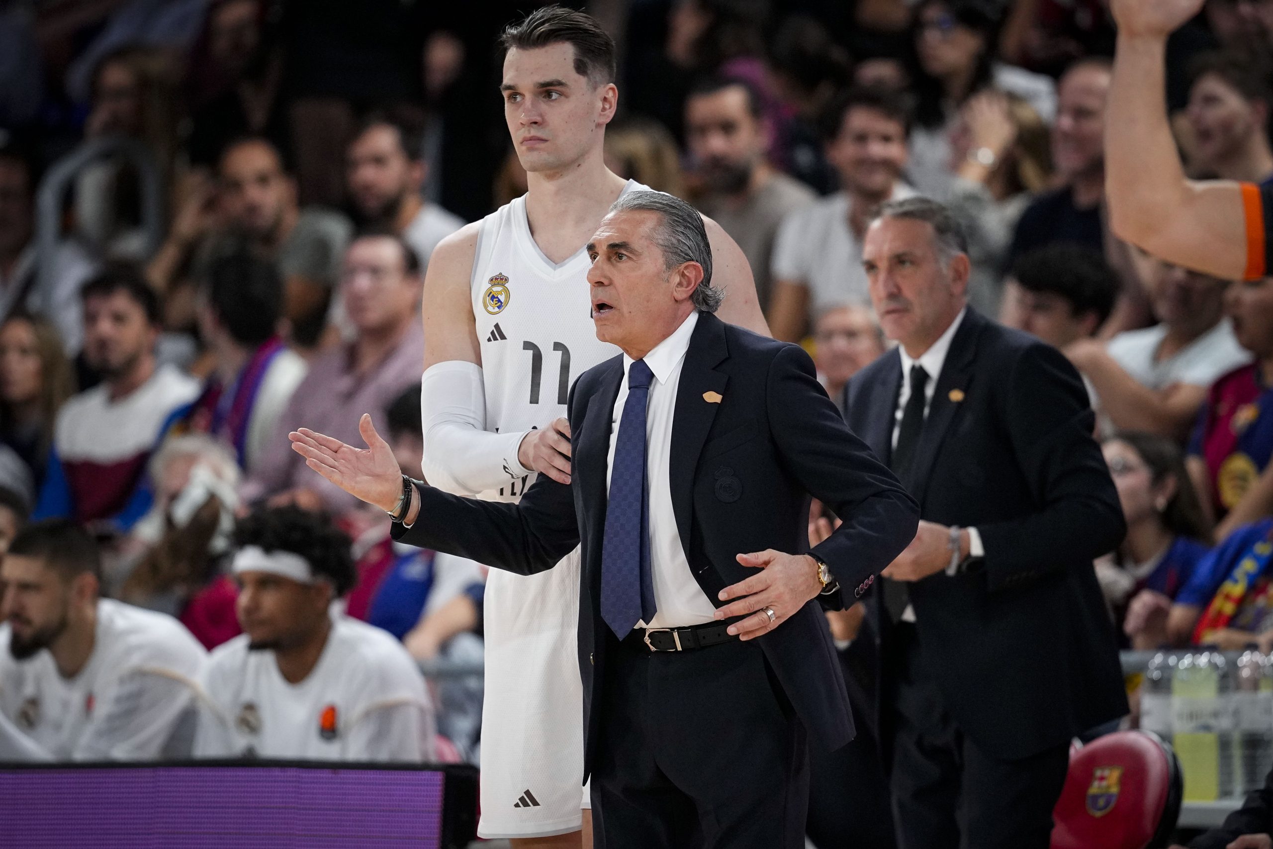 692467db16b3e scaled