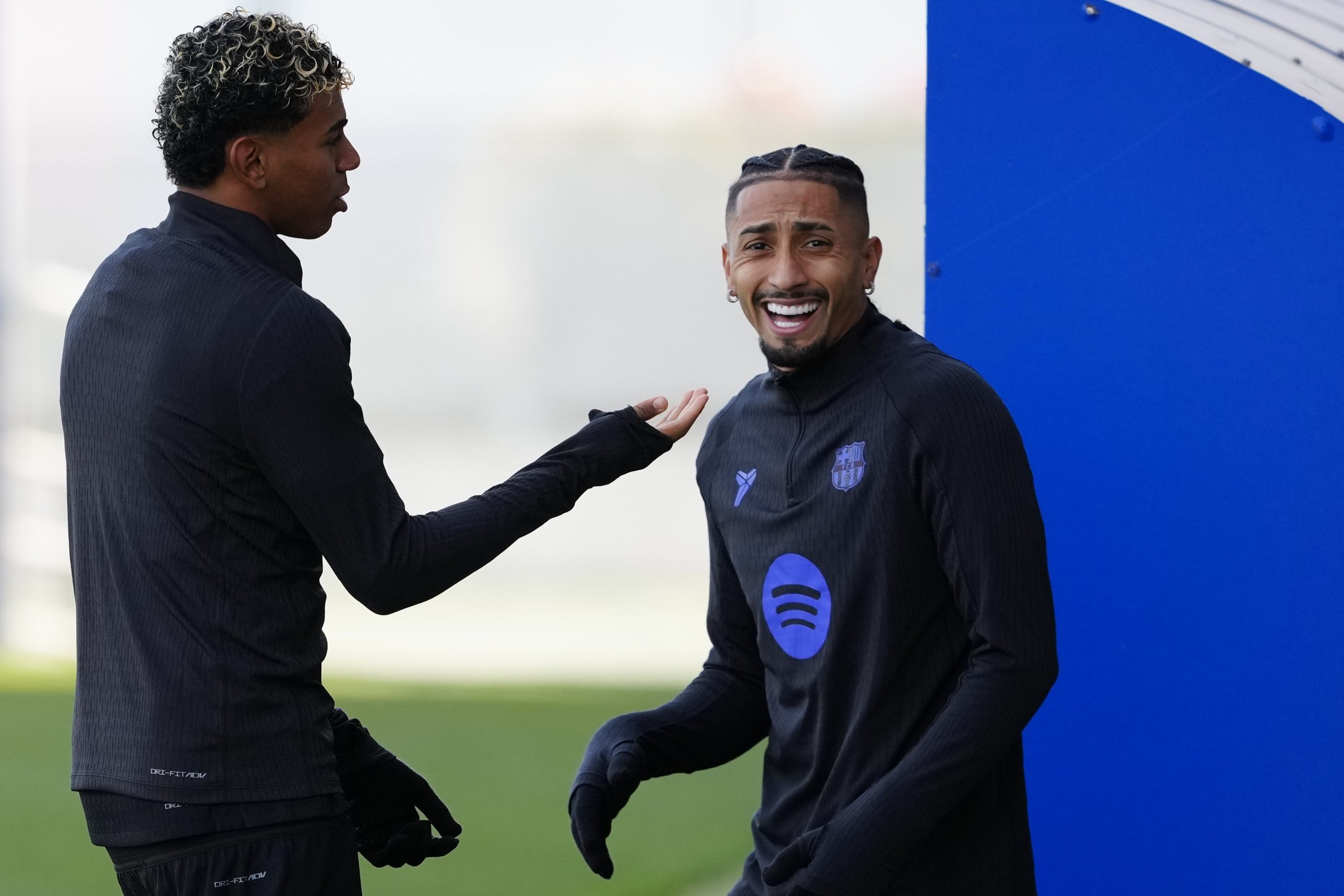 6924b0eba5d20 scaled