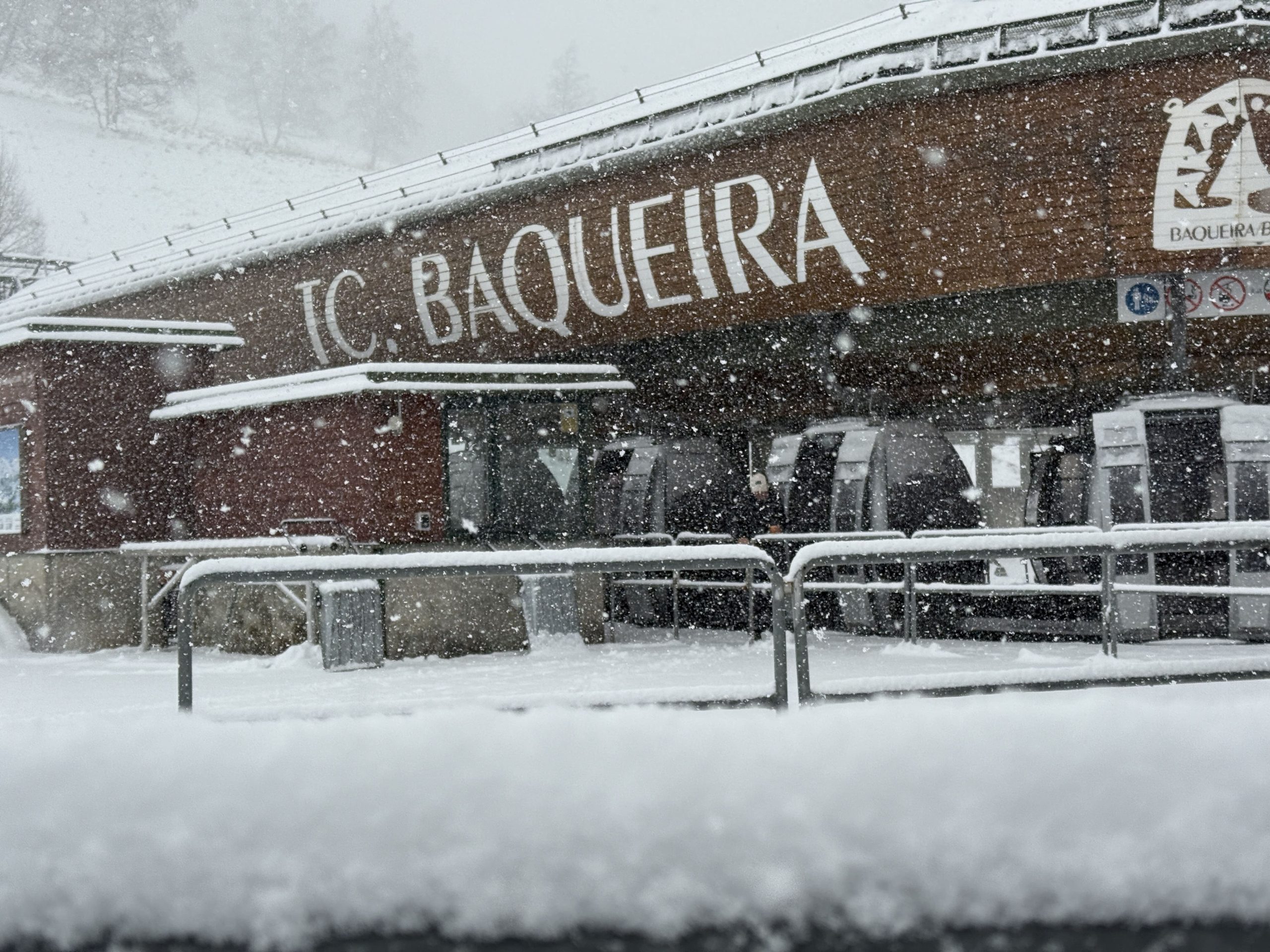 692839aa8c5a2 scaled