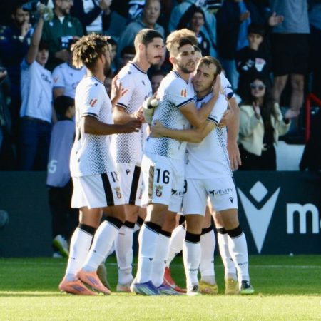Ceuta triunfa 1-0 y vuelve a la senda del éxito en LaLiga Hypermotion tras su victoria ante Burgos