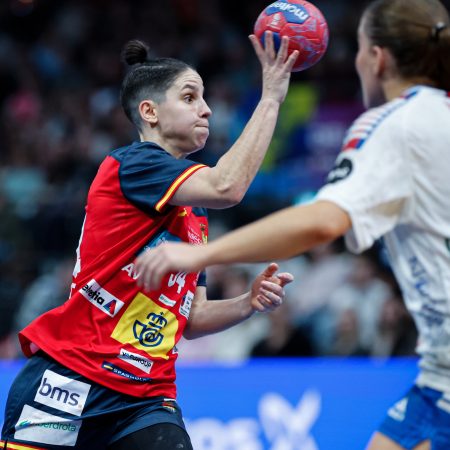 ¡Todo o nada! España se enfrenta a Montenegro en un partido crucial del Mundial femenino de balonmano