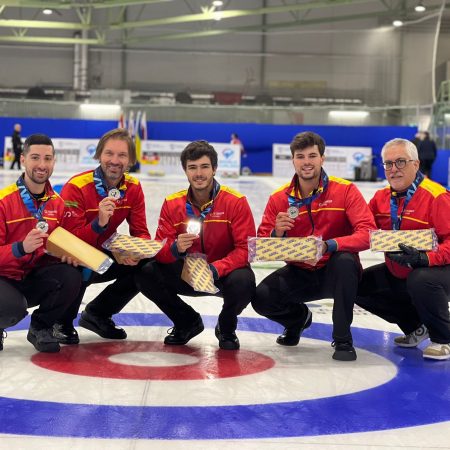 ¡España triunfa en el B Campeonato de Europa de Curling! Logra medalla de plata y ascenso a la élite continental