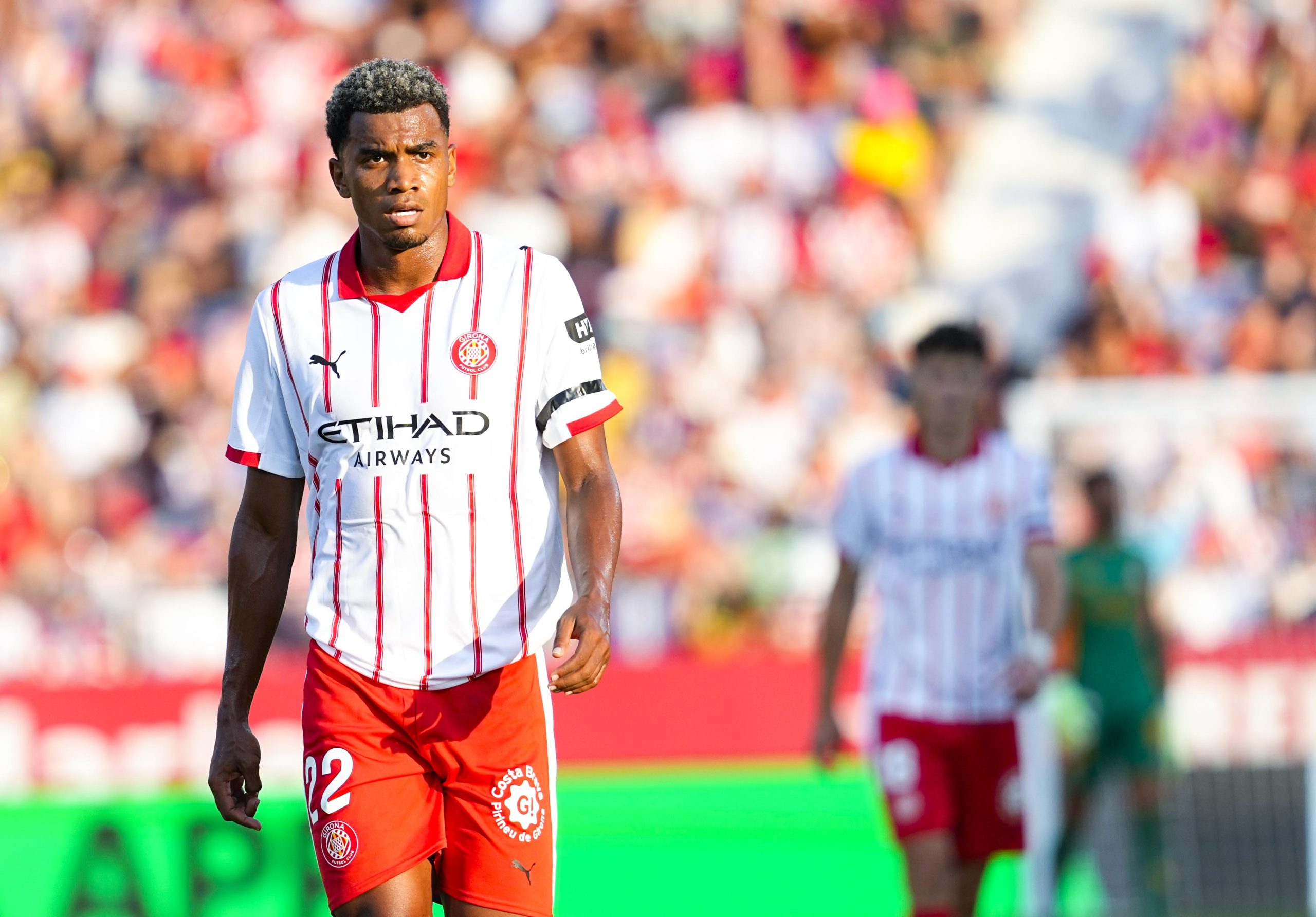 El Futuro de Jhon Solís: ¿Nuevo Rumbo para el Colombiano en Girona en 2024?