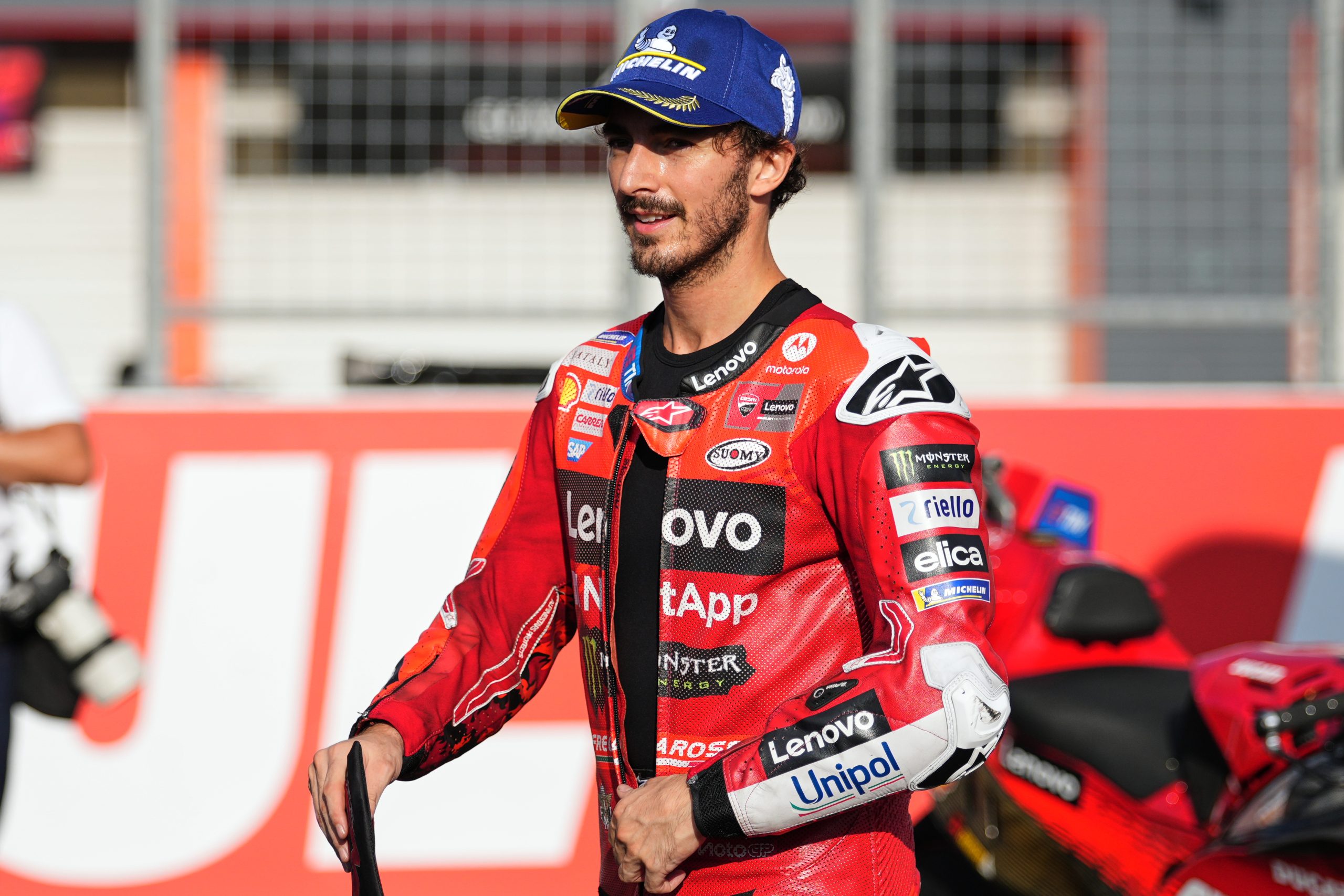 Pecco Bagnaia, ¿El Inicio del Fin? Analizamos su Desastroso 2025 en MotoGP