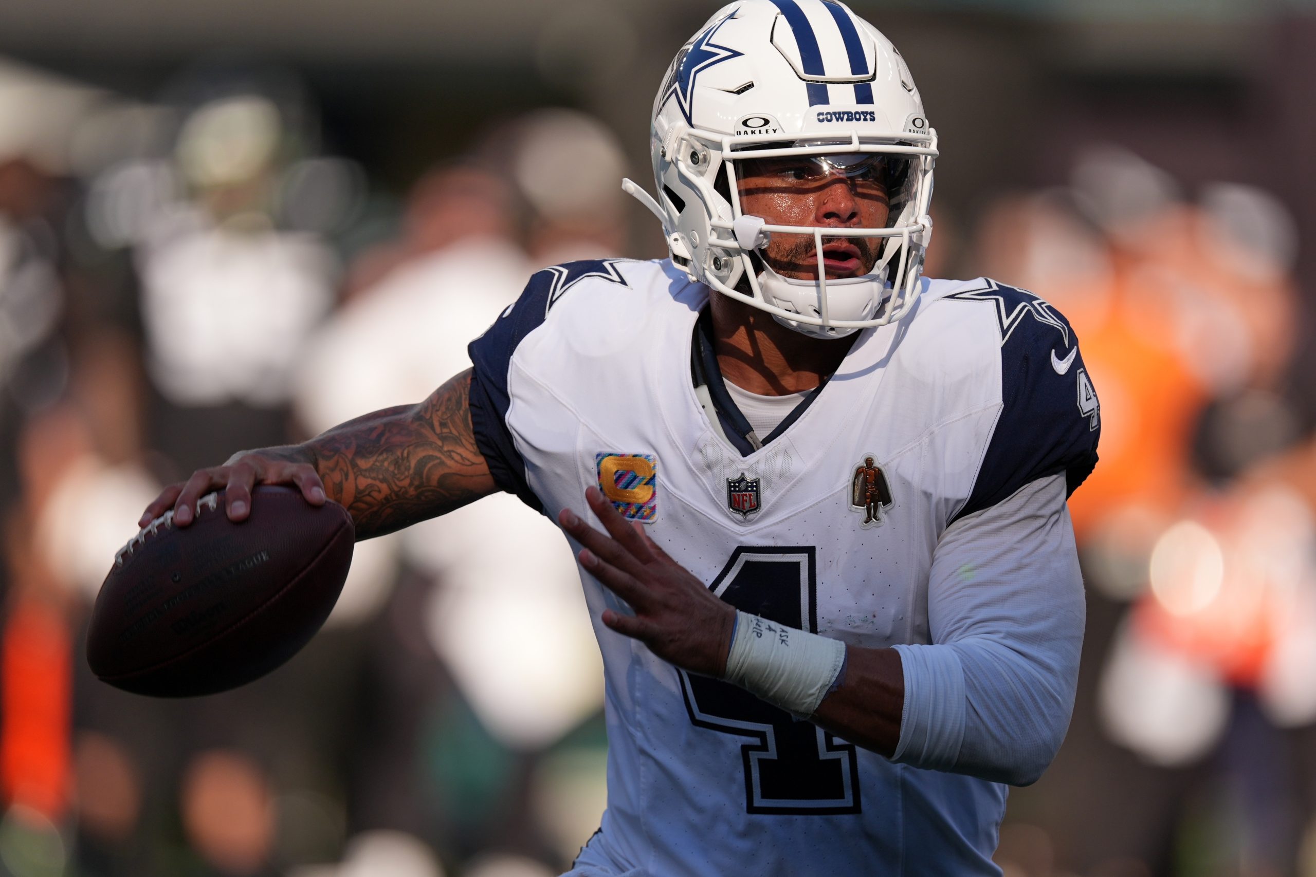 Dallas Cowboys: La Larga Sequía y la Autocrítica de Jerry Jones tras otra Temporada Fallida