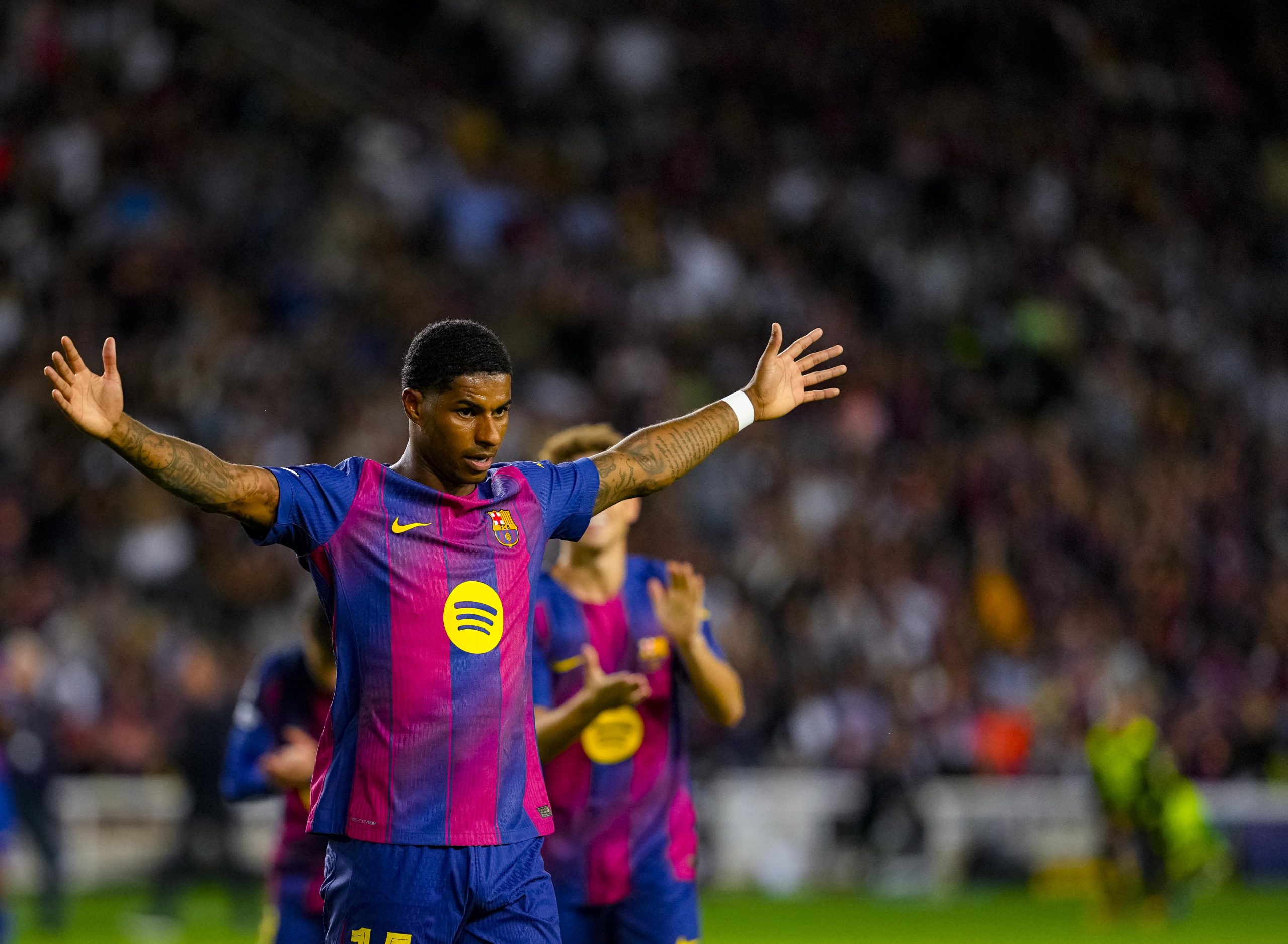 Marcus Rashford: 7 goles, 9 asistencias y la presión de 30M — El dilema del Barça que enciende al Camp Nou