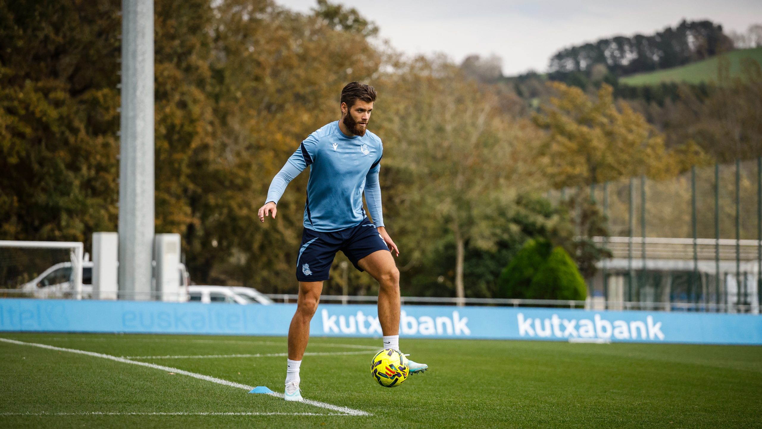 690b7c34507c2 scaled