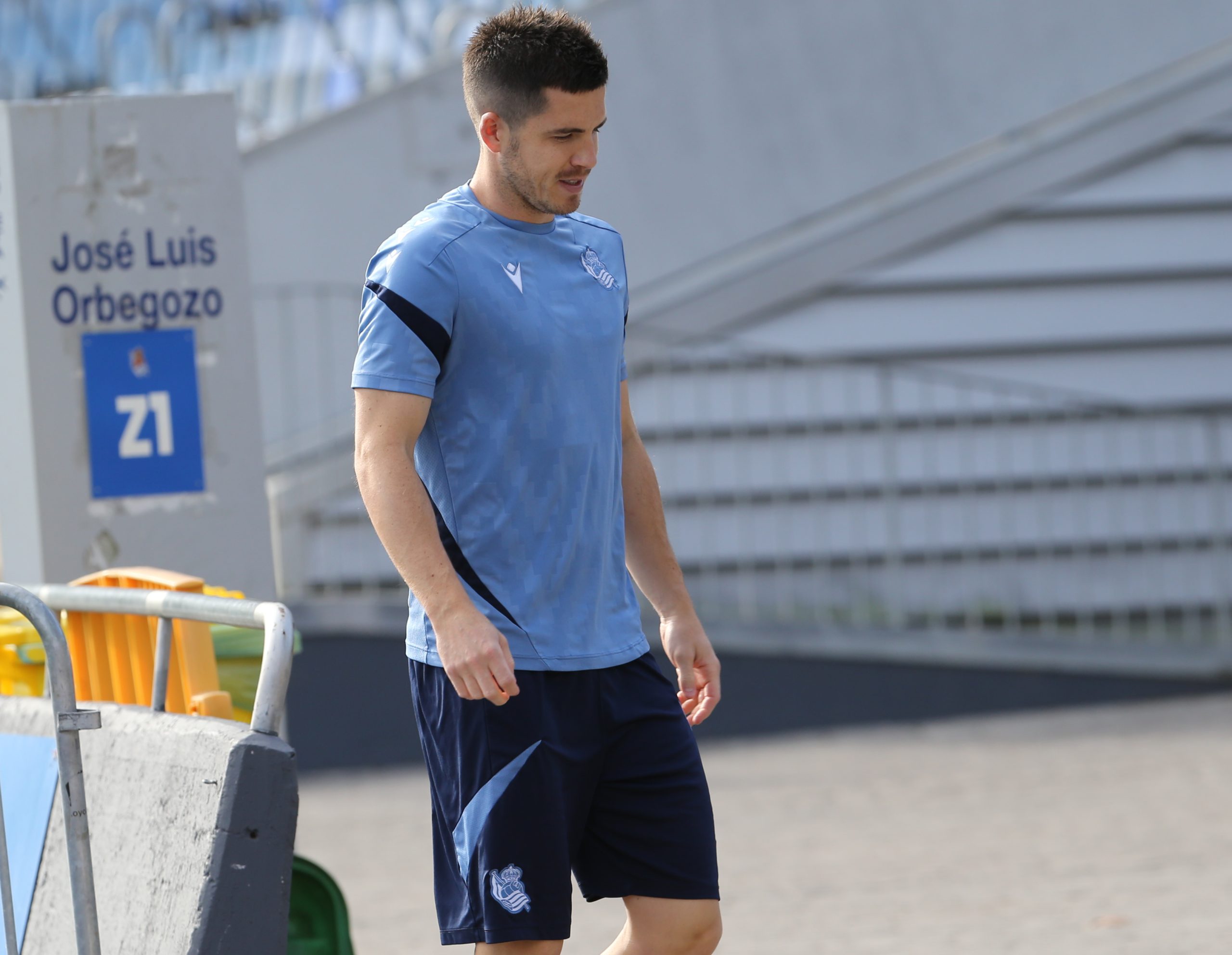 690c8338653b3 scaled