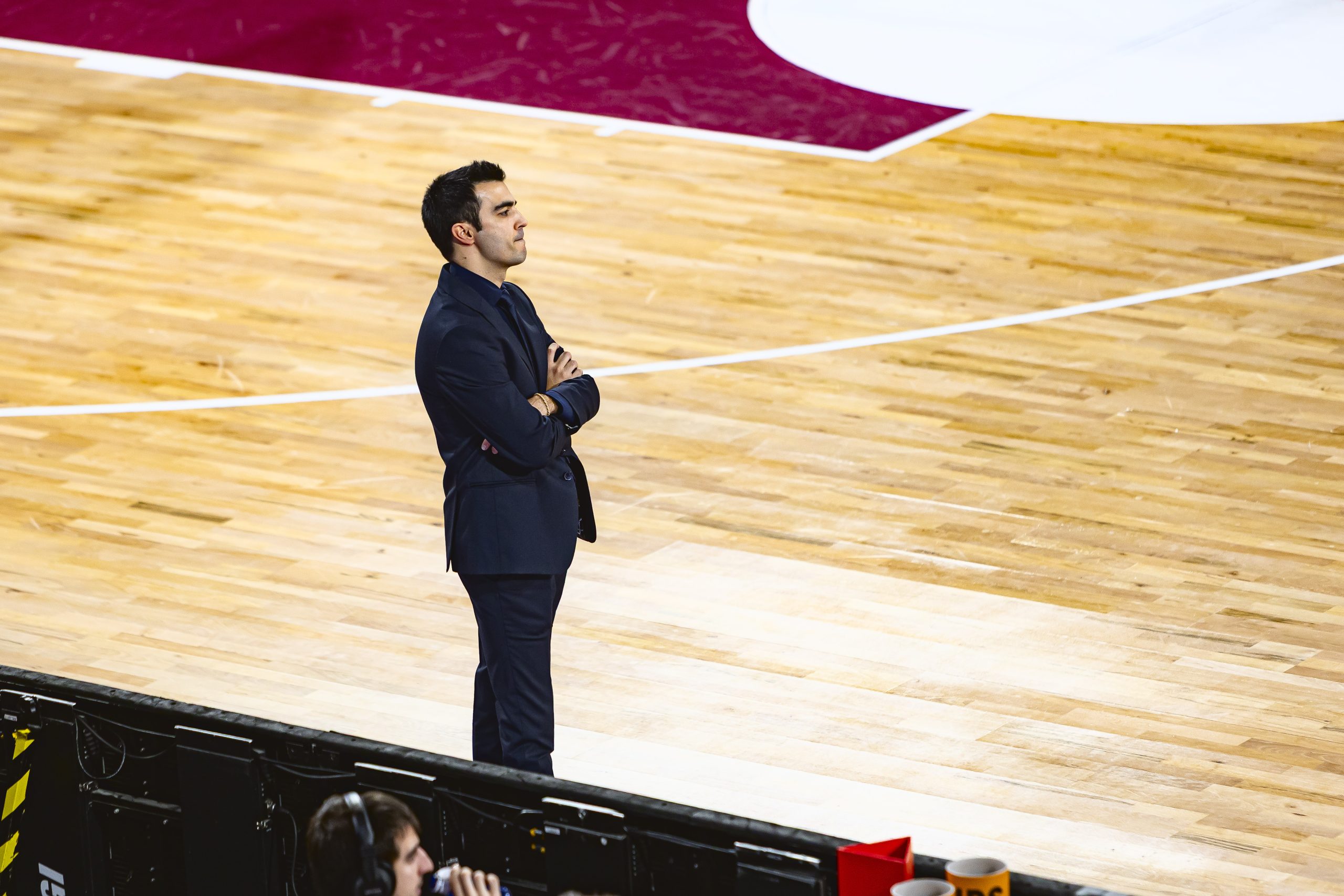 Hiopos Lleida encadena su sexta derrota consecutiva frente al Bàsquet Girona en Fontajau: un choque marcado por el deseo y la intensidad