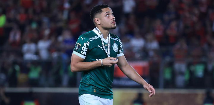 Vitor Roque: El Resurgir de un Talento que Deslumbró en Palmeiras y Atrae el Interés de Europa
