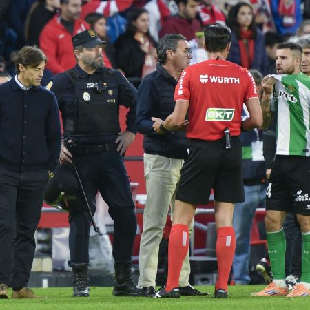 Sevilla FC: La Cruda Realidad tras el Derbi, Ocho Derrotas que Encienden las Alarmas