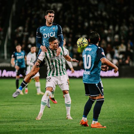El Cádiz Triunfa 2-1 en Córdoba: Un Golpe de Efecto en la Tabla de LaLiga Hypermotion
