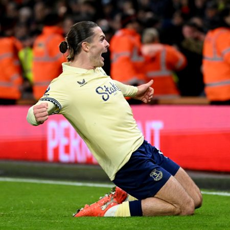 El Everton se lleva la victoria con un gol de fortuna: 5 lecciones del partido donde el VAR dejó en el camino al Bournemouth (0-1)