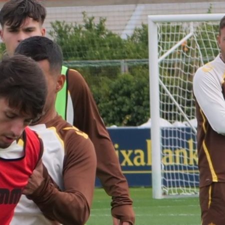 UD Las Palmas: ¿La Mejor Defensa de LaLiga Hypermotion? Análisis de Su Ascendente Trayectoria