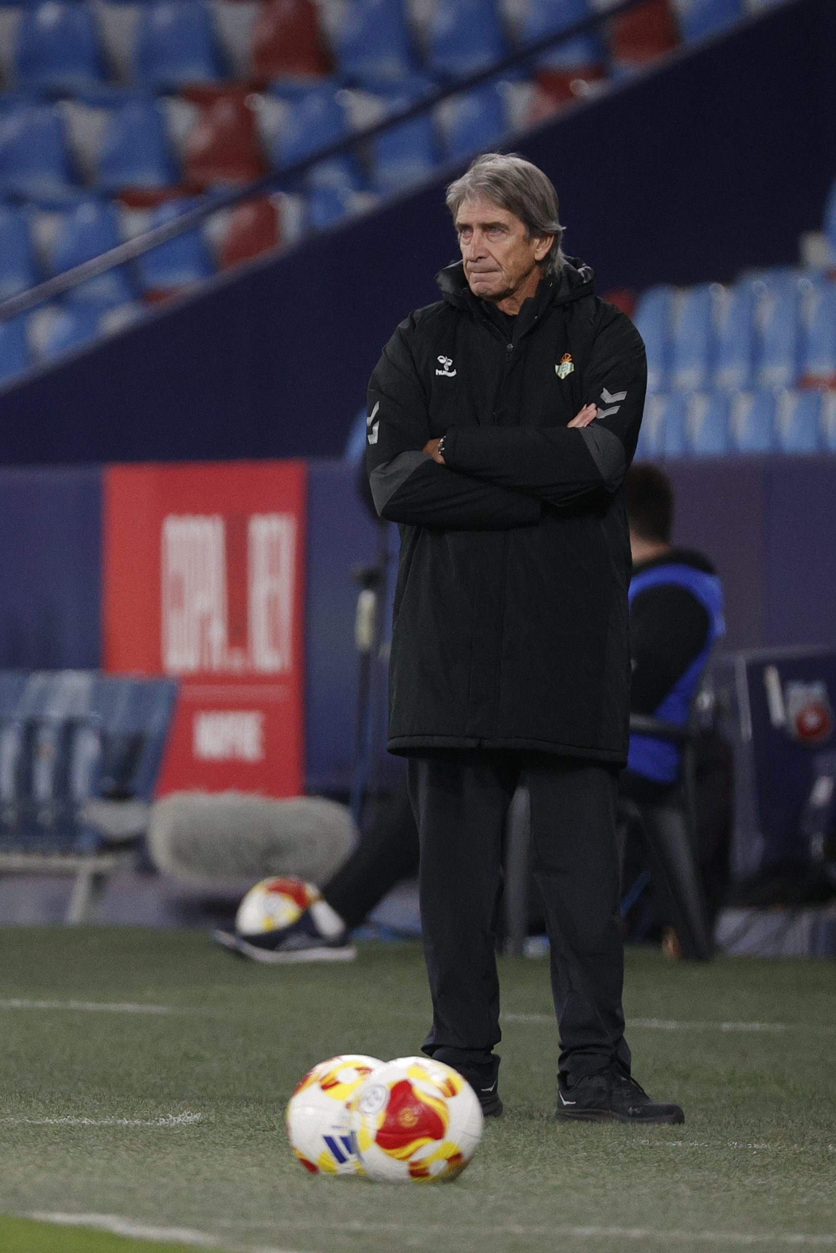 Indiscutible: Manuel Pellegrini prepara al Betis para un duelo clave contra el FC Barcelona 1 6930c31825eee scaled