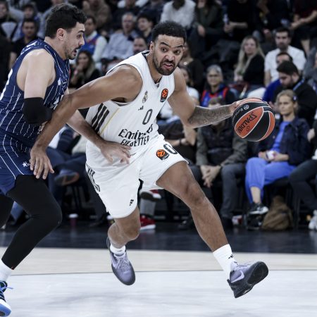 El Real Madrid Brilla en Estambul: Victoria Épica Sobre el Anadolu Efes (75-81)