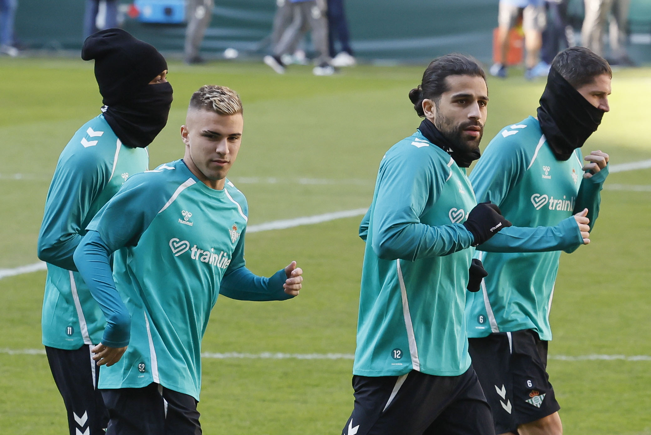 Lesiones y Recuperaciones: 5 Claves sobre la Convocatoria del Betis para el Partido contra el Barcelona