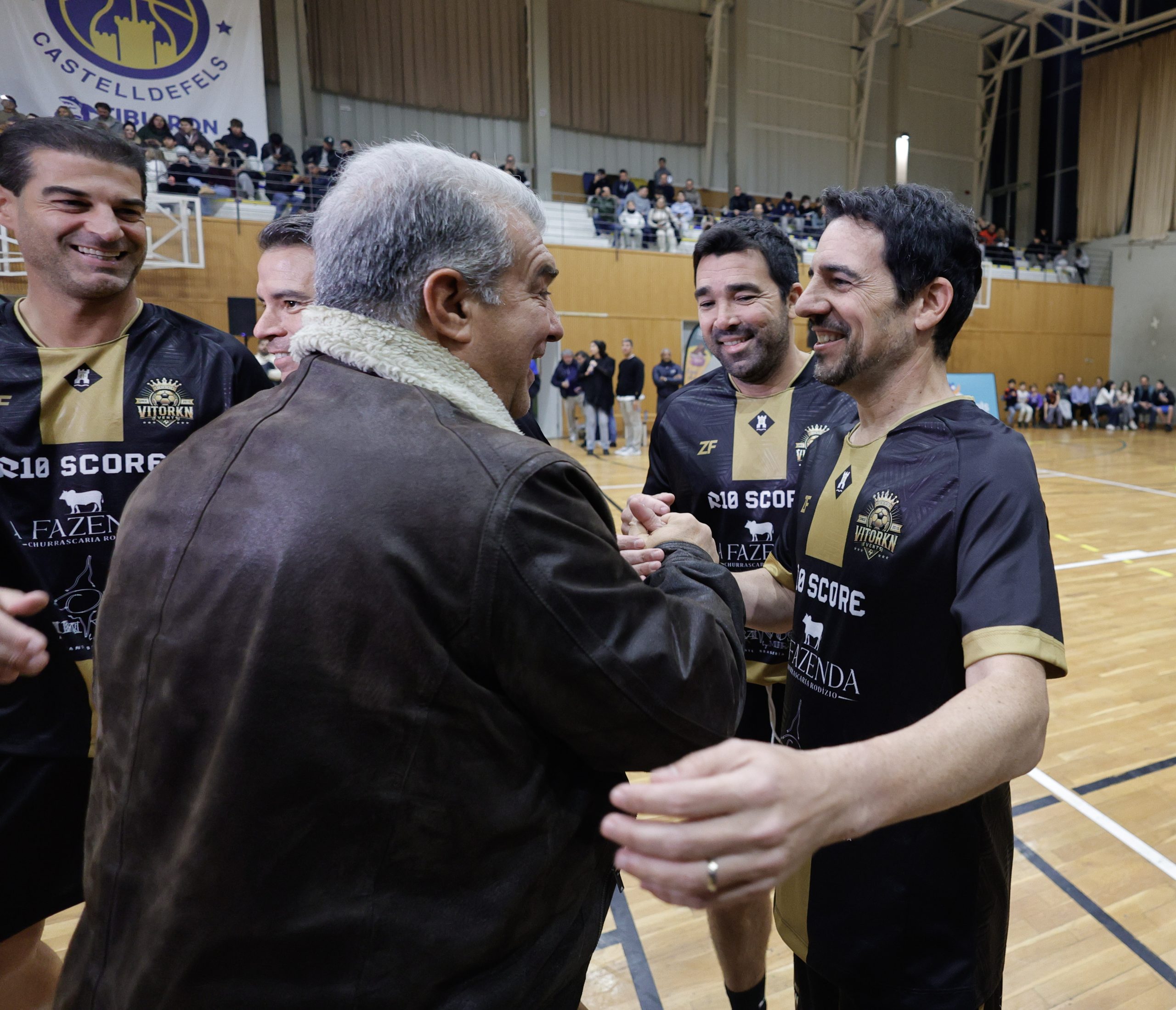 Joan Laporta Sorprende en el Partido de las Estrellas: Más de 600 Juguetes Recaudados para Niños Desfavorecidos