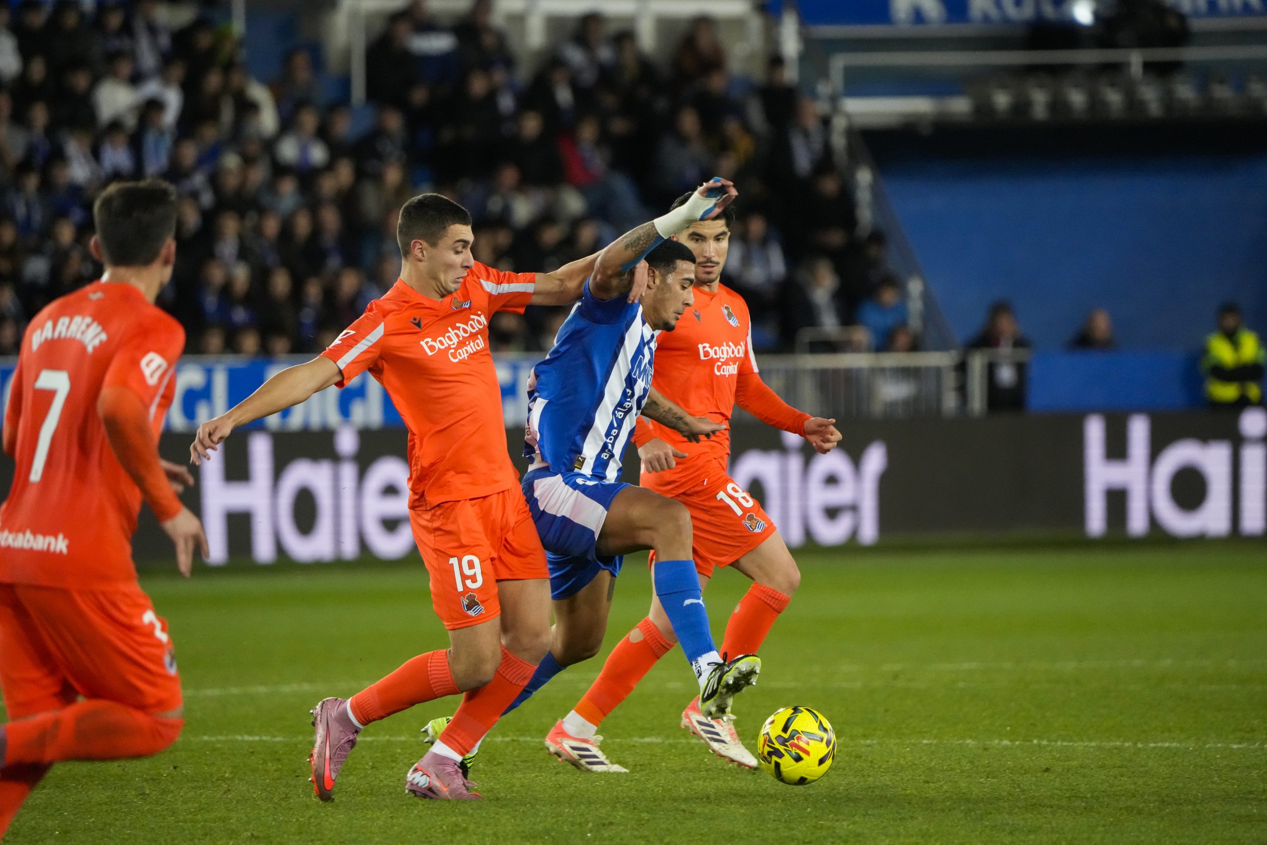 Partidos Imperdibles: Real Sociedad vs. Girona y Más Acciones de Fútbol para Hoy, 12 de Diciembre