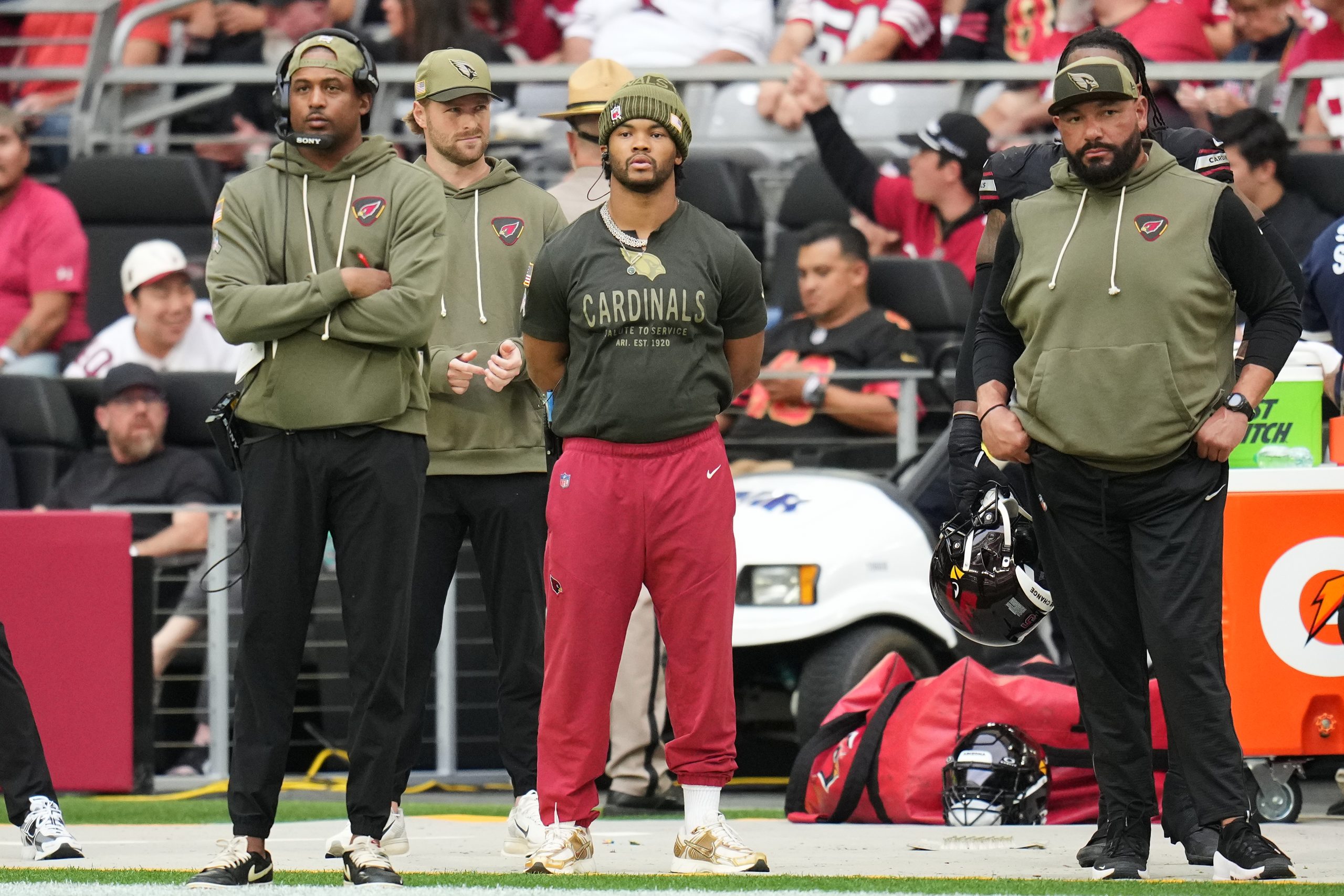 La Caída de Kyler Murray: ¿Qué Pasará con el Futuro de los Arizona Cardinals en 2024?