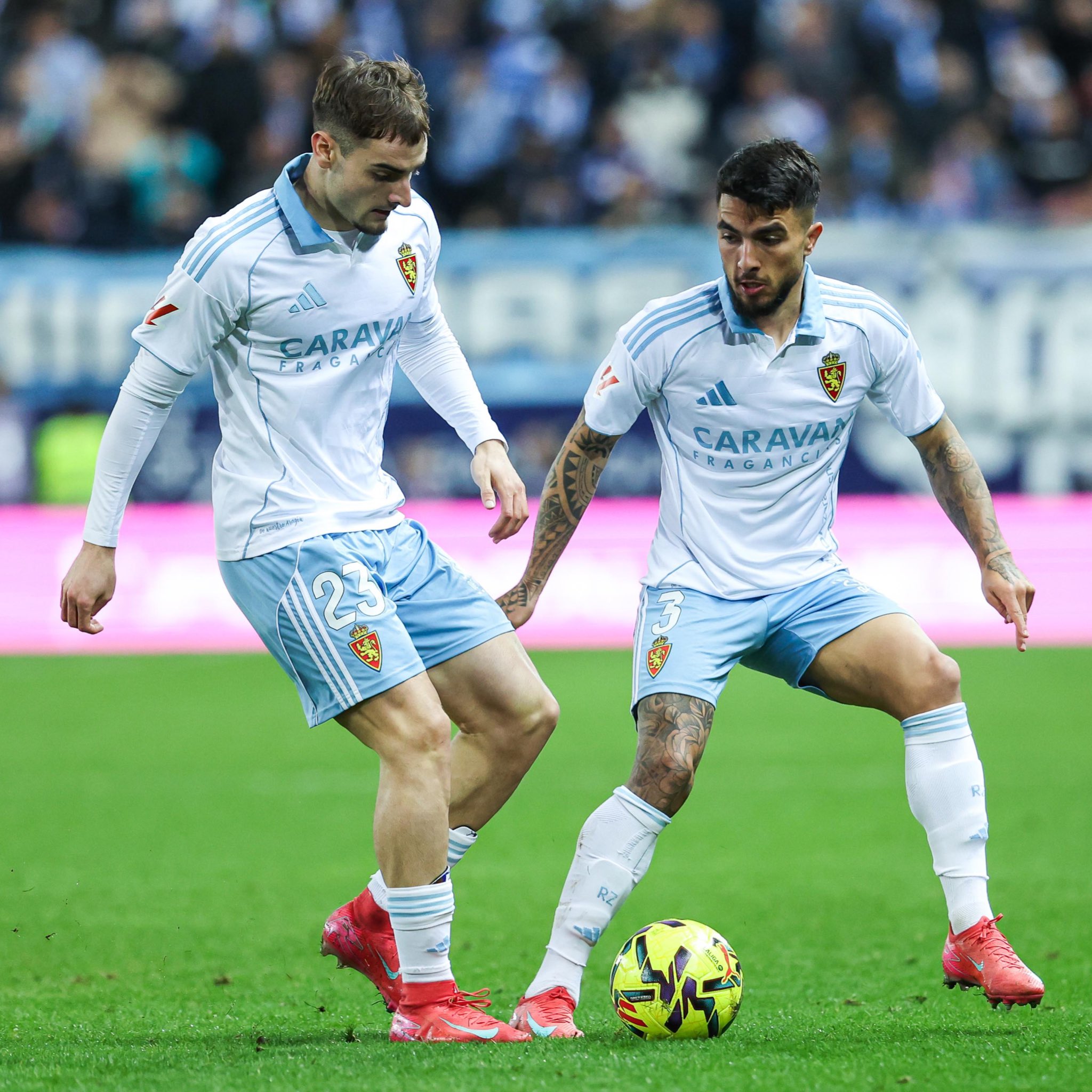 ¡Estrategias en Juego! El Zaragoza Rescata un Punto en el Último Suspiro ante el Málaga (1-1)