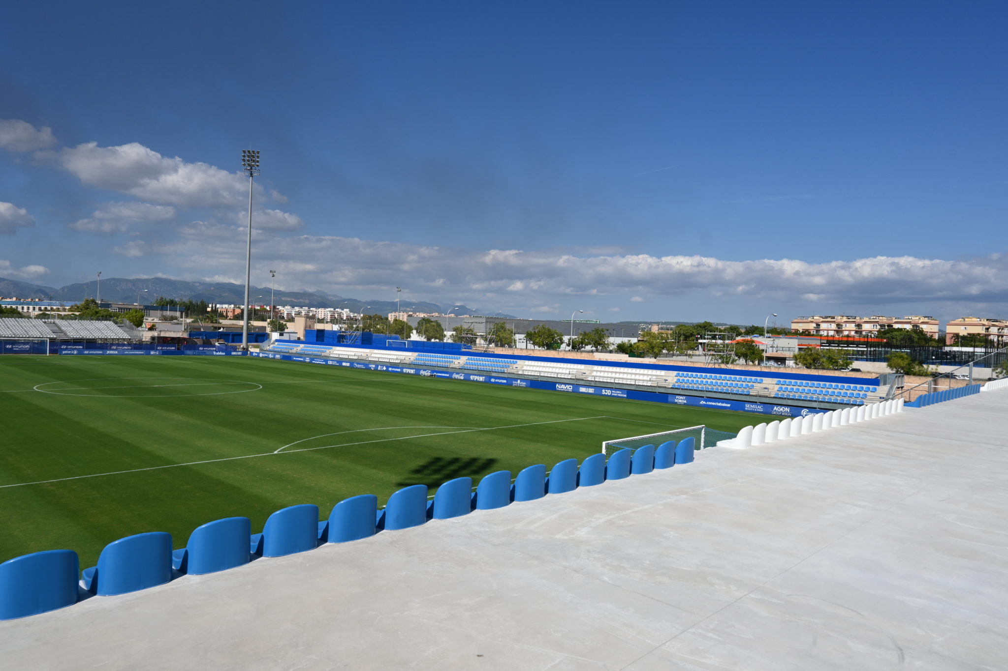 El Atlético de Madrid se enfrenta al Atlético Baleares en un duelo histórico: ¡Prepárate para la emoción!