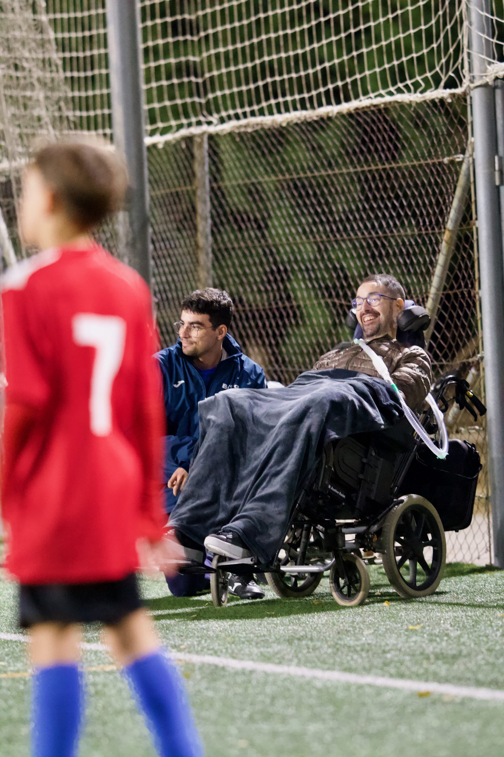 Antonio García González: La Inspiring Historia de un Entrenador que Desafía la ELA con Pasión y Fútbol
