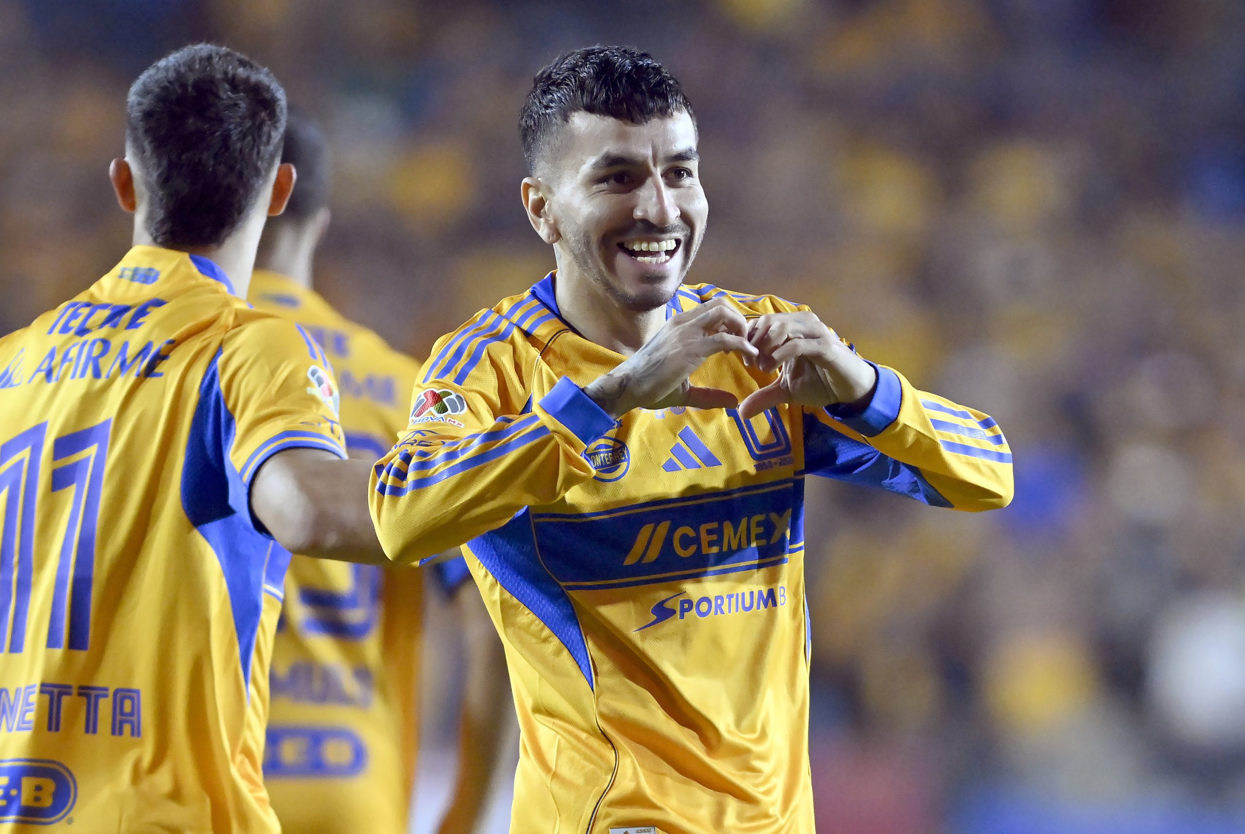 Tigres UANL da un paso firme hacia el título con un triunfo emocionante: 1-0 ante Toluca en la final
