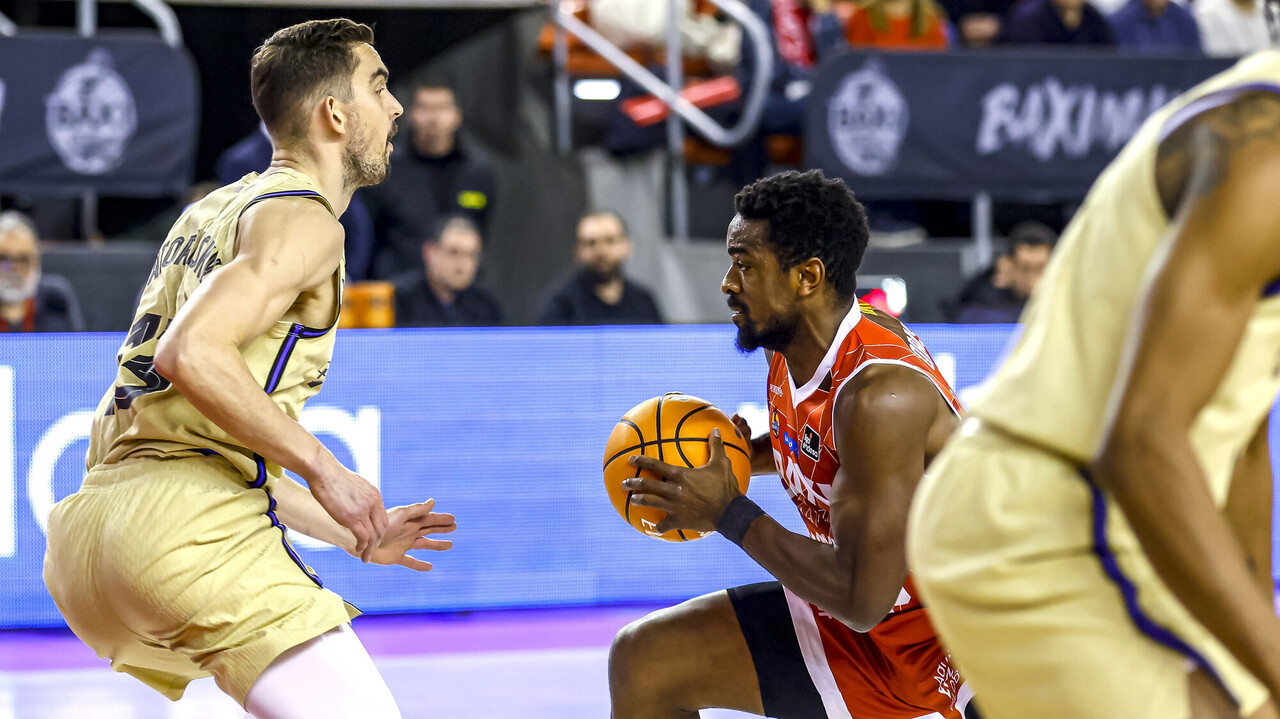 5 Lecciones del Dominante Encuentro entre Baxi Manresa y Barça: Análisis y Reacciones