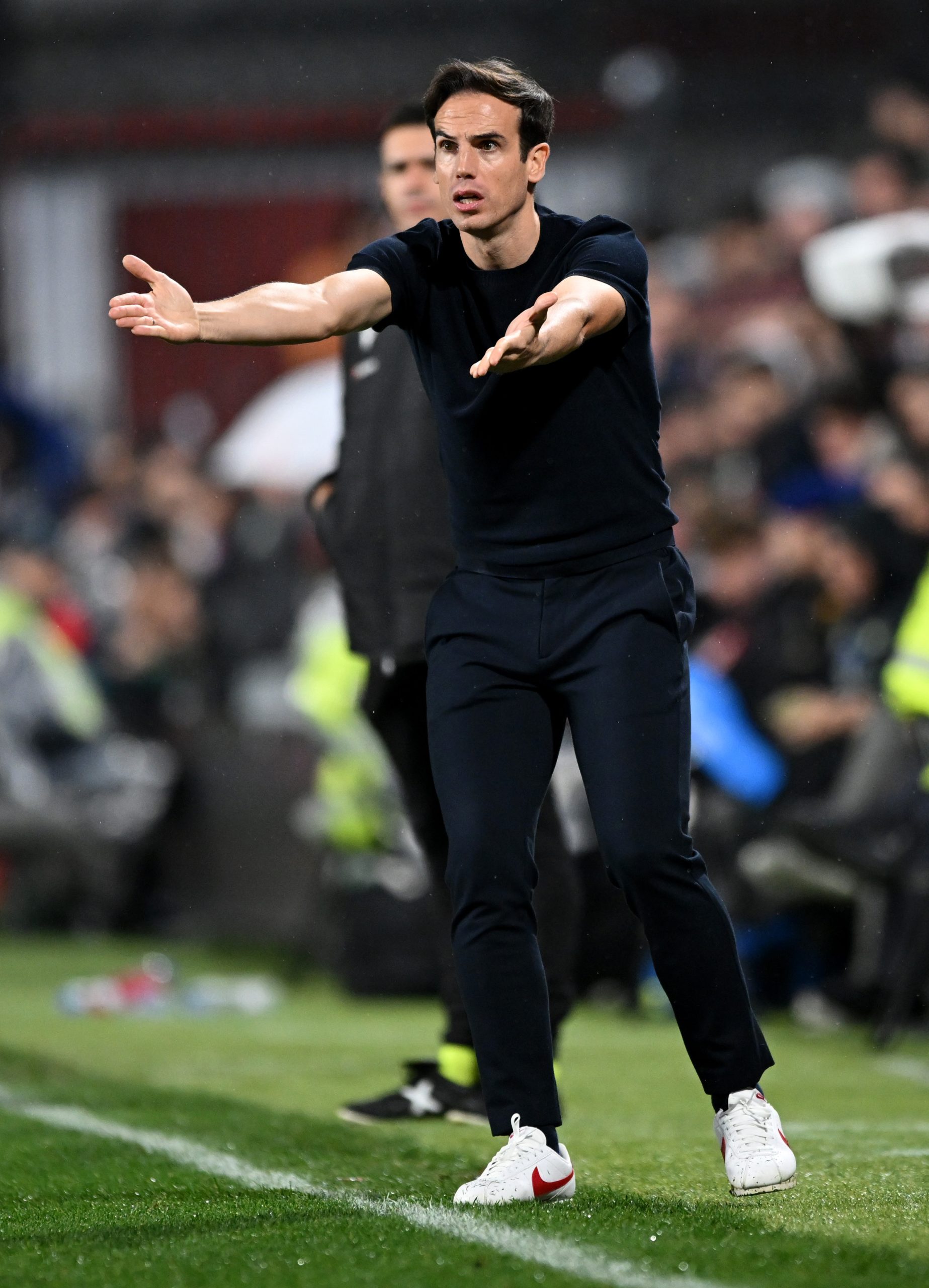 Rayo Vallecano y Real Betis: Un Empate que Sabe a Frustración para los Vallecanos