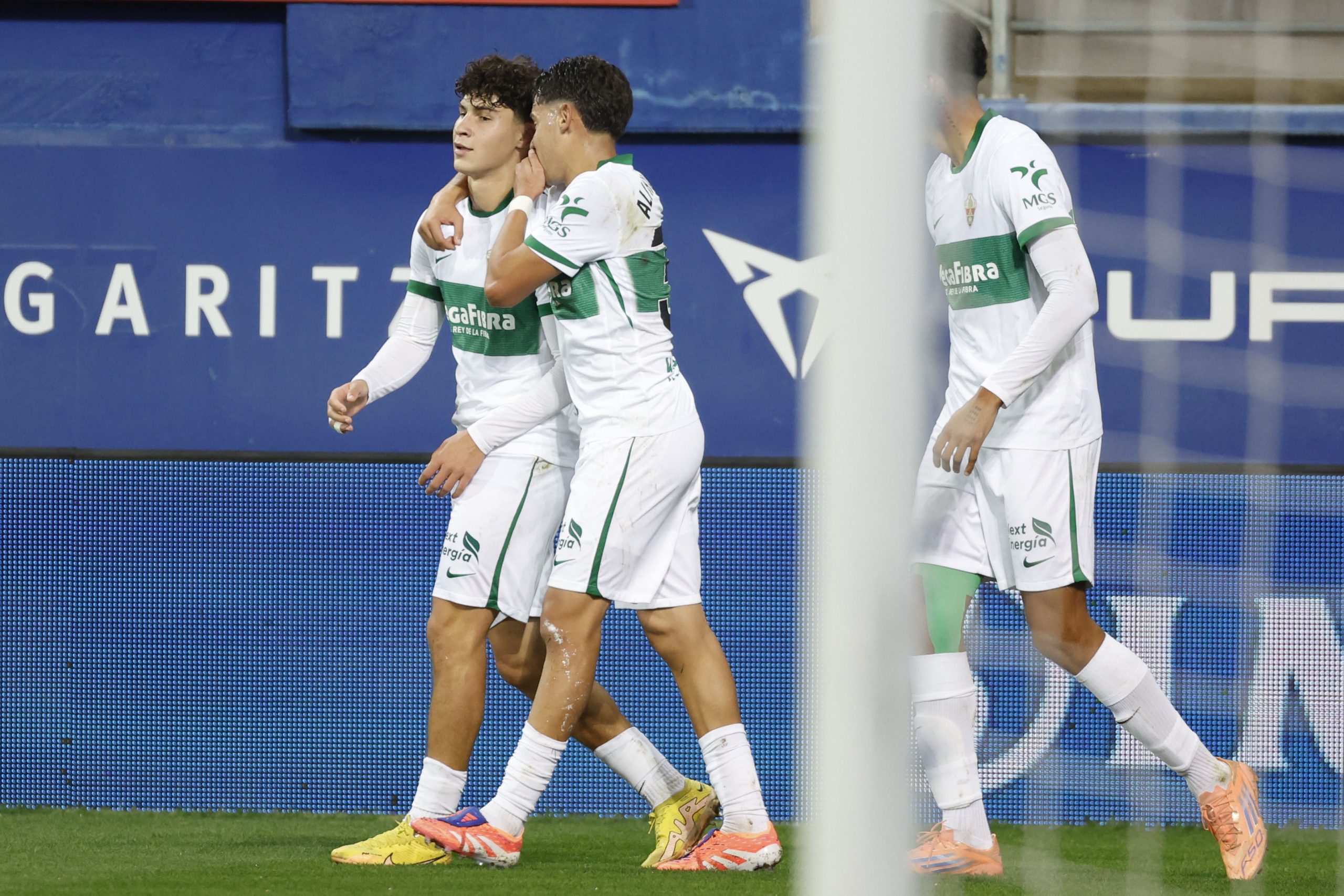 Elche vs Rayo Vallecano: 5 Datos Sorprendentes que Reafirman la Superioridad Ilicitana en Casa