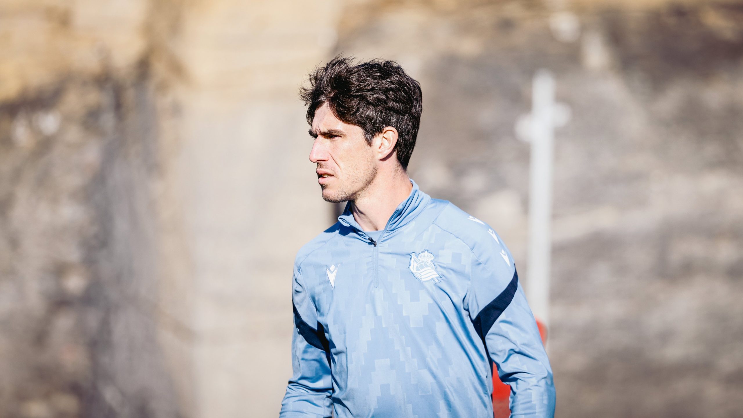 Las Dificultades de Ion Ansotegi como Interino: Claves para Afrontar el Desafío ante el Levante