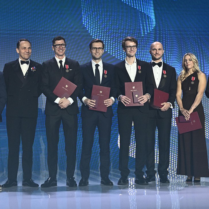 ¡El Emocionante Reconocimiento de Lewandowski: Un Embajador del Orgullo Polaco!