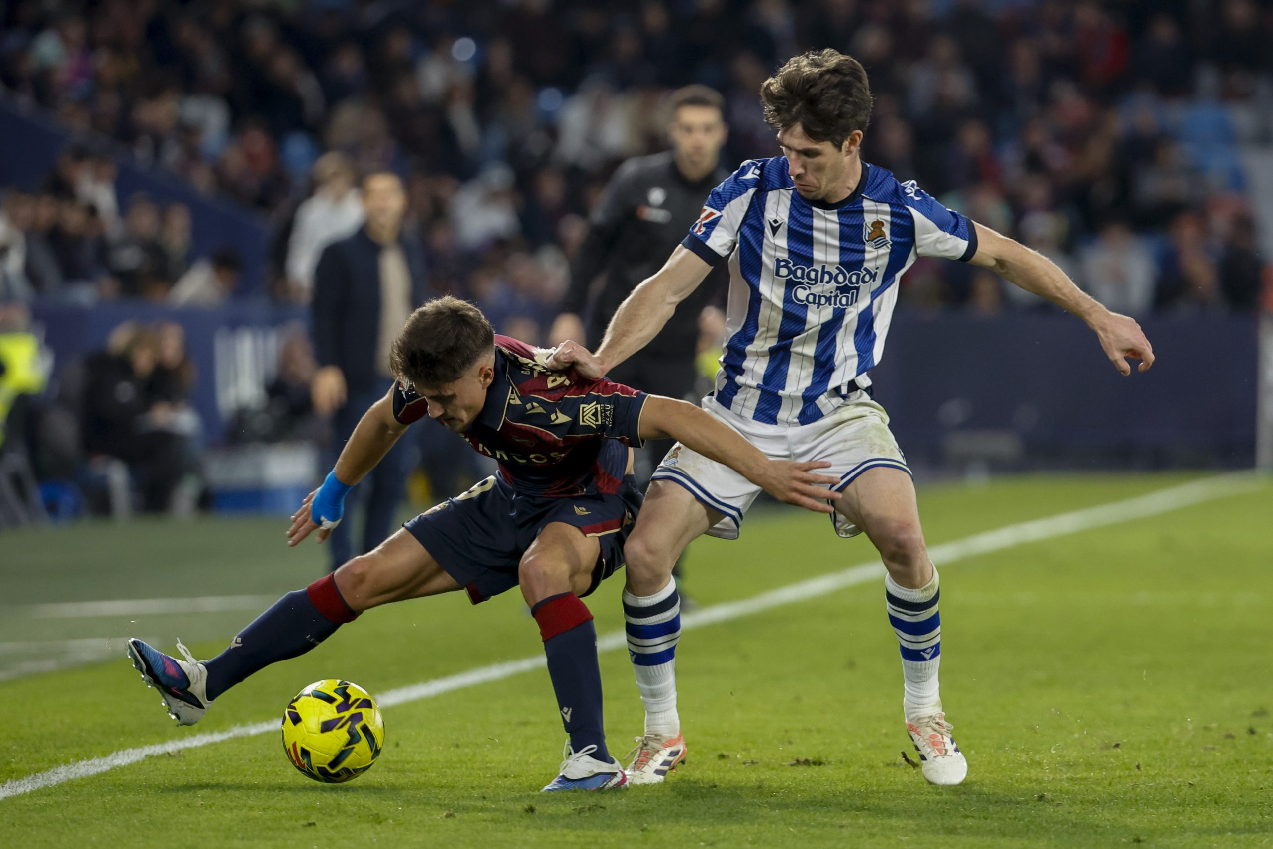 Aritz Elustondo: ¿El Final de una Era en la Real Sociedad? La Decisión que Puede Cambiarlo Todo