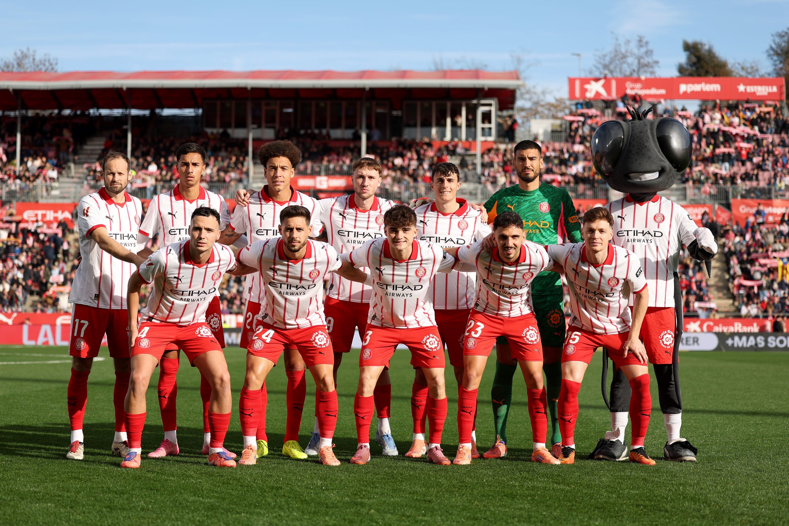 La Debacle del Girona: 3 Claves del Fracaso ante el Atlético de Madrid que lo Dejan en Descenso