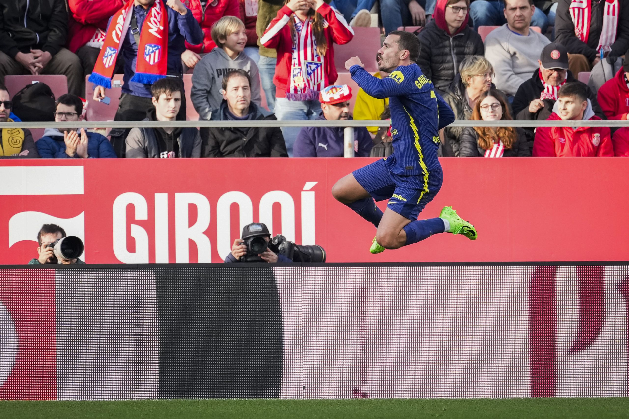 Antoine Griezmann: Un 2025 de Goles, Renacimientos y Nuevos Retos en el Atlético de Madrid