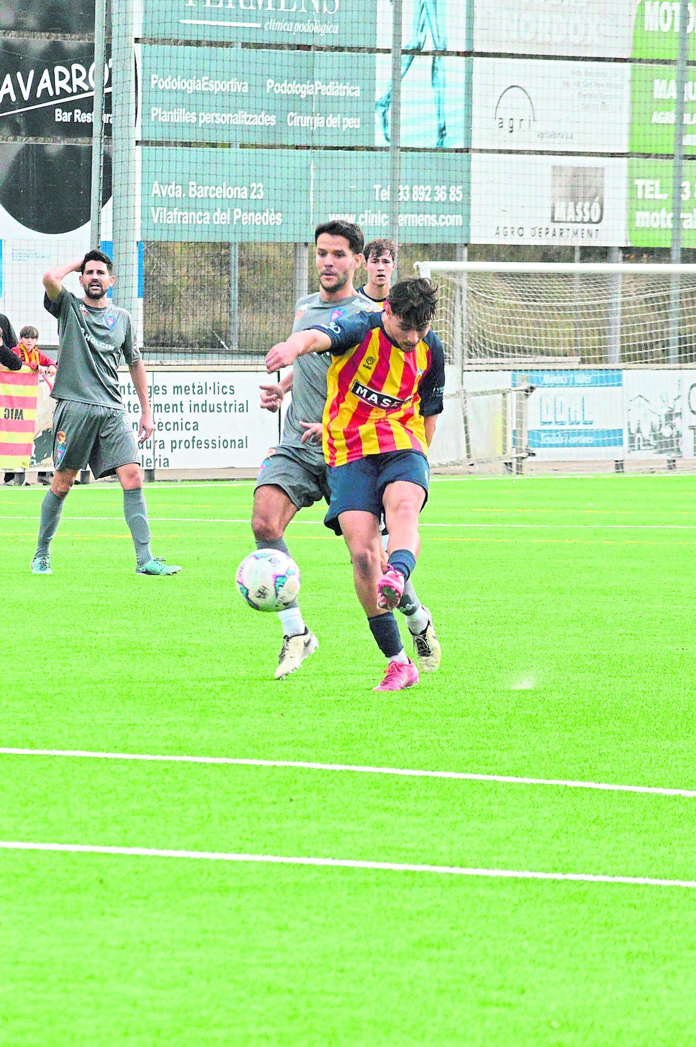 Emocionante jornada de fútbol: Vilafranca y San Juan Atlético firman un intenso 1-2 en un choque de estilos